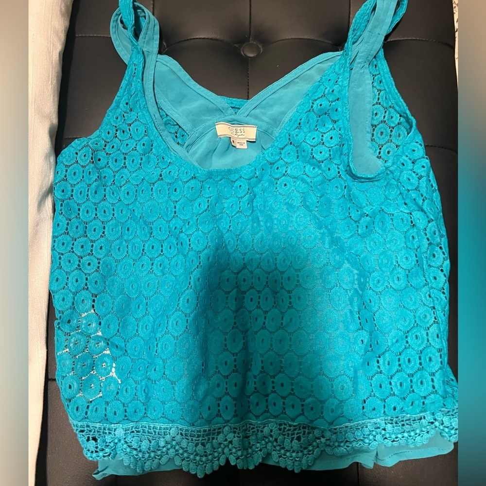 Guess Top